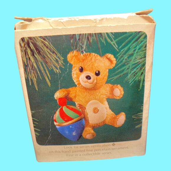 Vtg 1983 Very First Cinnamon Bear Porcelain Hallmark Christmas Ornament - Picture 2 of 9